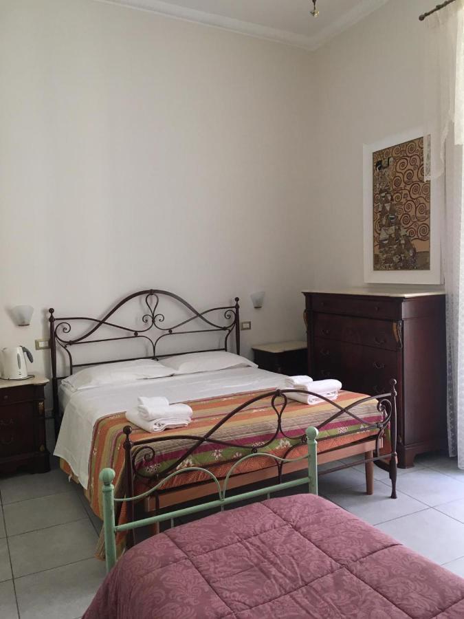 나폴리 Ciro A Maschio Angioino B&B 외부 사진