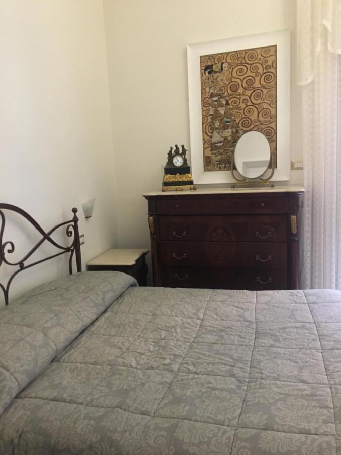 나폴리 Ciro A Maschio Angioino B&B 외부 사진